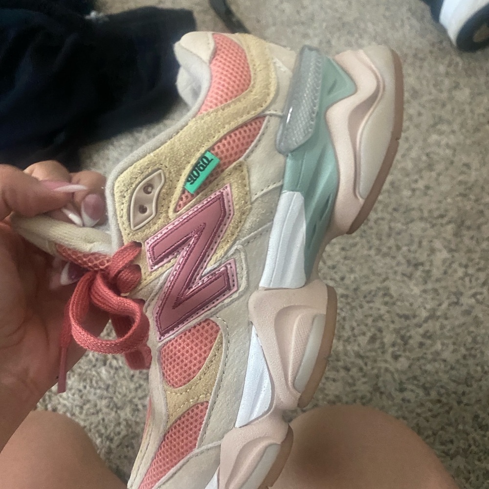 New Balance Women's Pink and Beige Sneakers